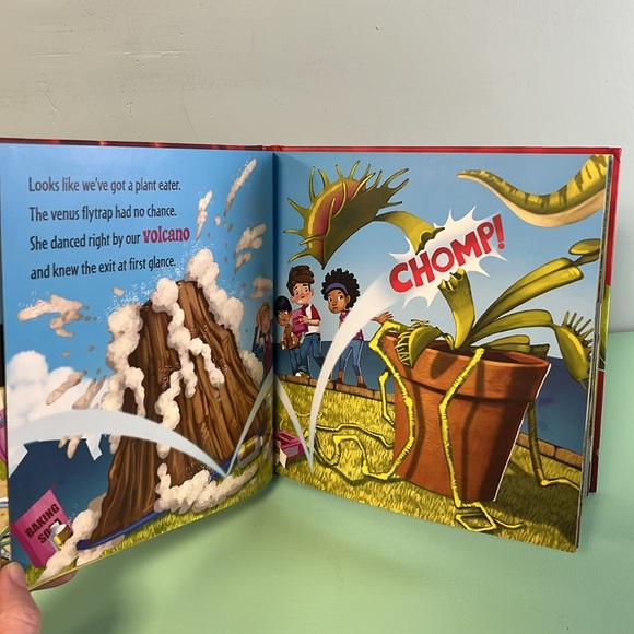 How to Catch A Dinosaur Kids Book, Adam Wallace, Reading Age 4+, Dinosaur Book - Picture 4 of 4